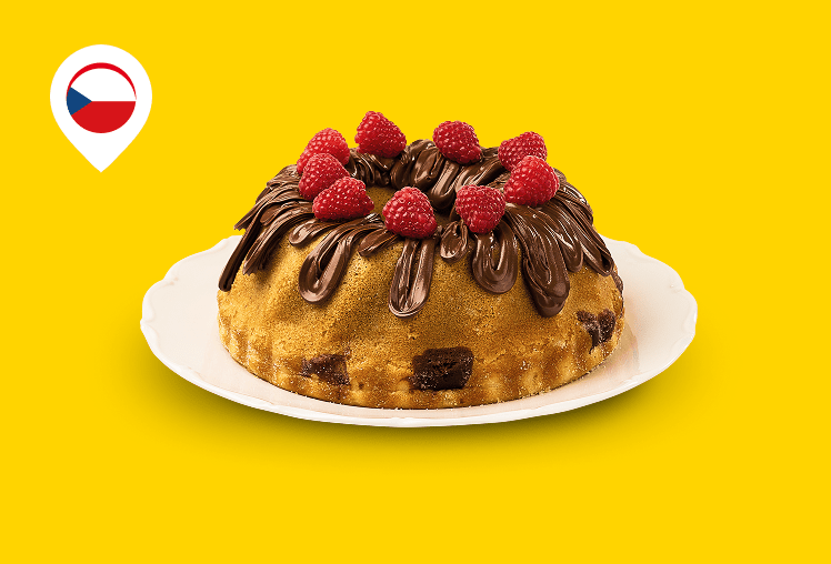 Bábovka z owocami i kremem NUTELLA®